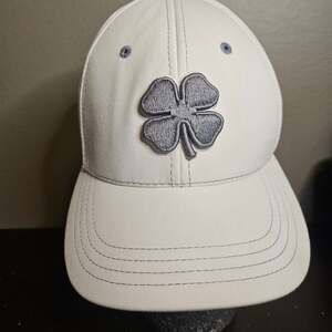 Black Clover Live Lucky Fitted Golf Hat Cap Size L/XL